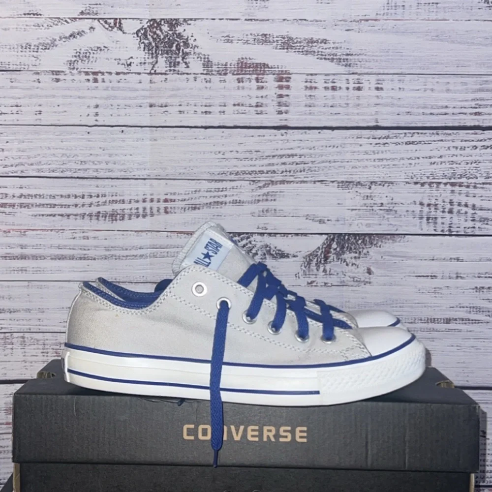 Converse Chuck Taylor All Star - Picture 1 of 6
